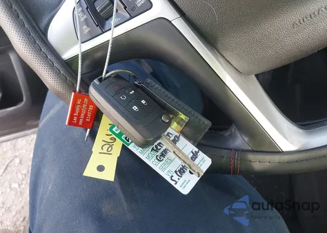 2017 GMC Terrain Denali z USA, uszkodzony, nr VIN 2GKALREK3H6121381